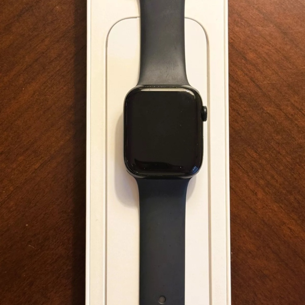 Apple Watch Series 7 - 45MM Midnight Aluminum Case & Band